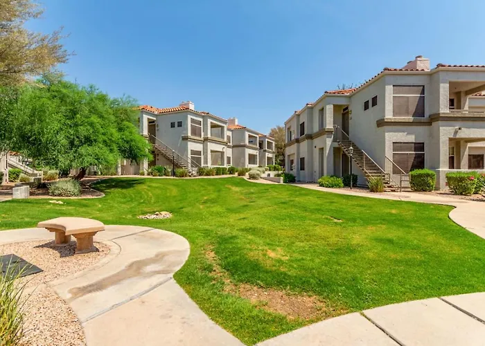 2br With Pool, Sauna, Bbq And